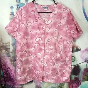 Scrubs universal pink hearts scrub top